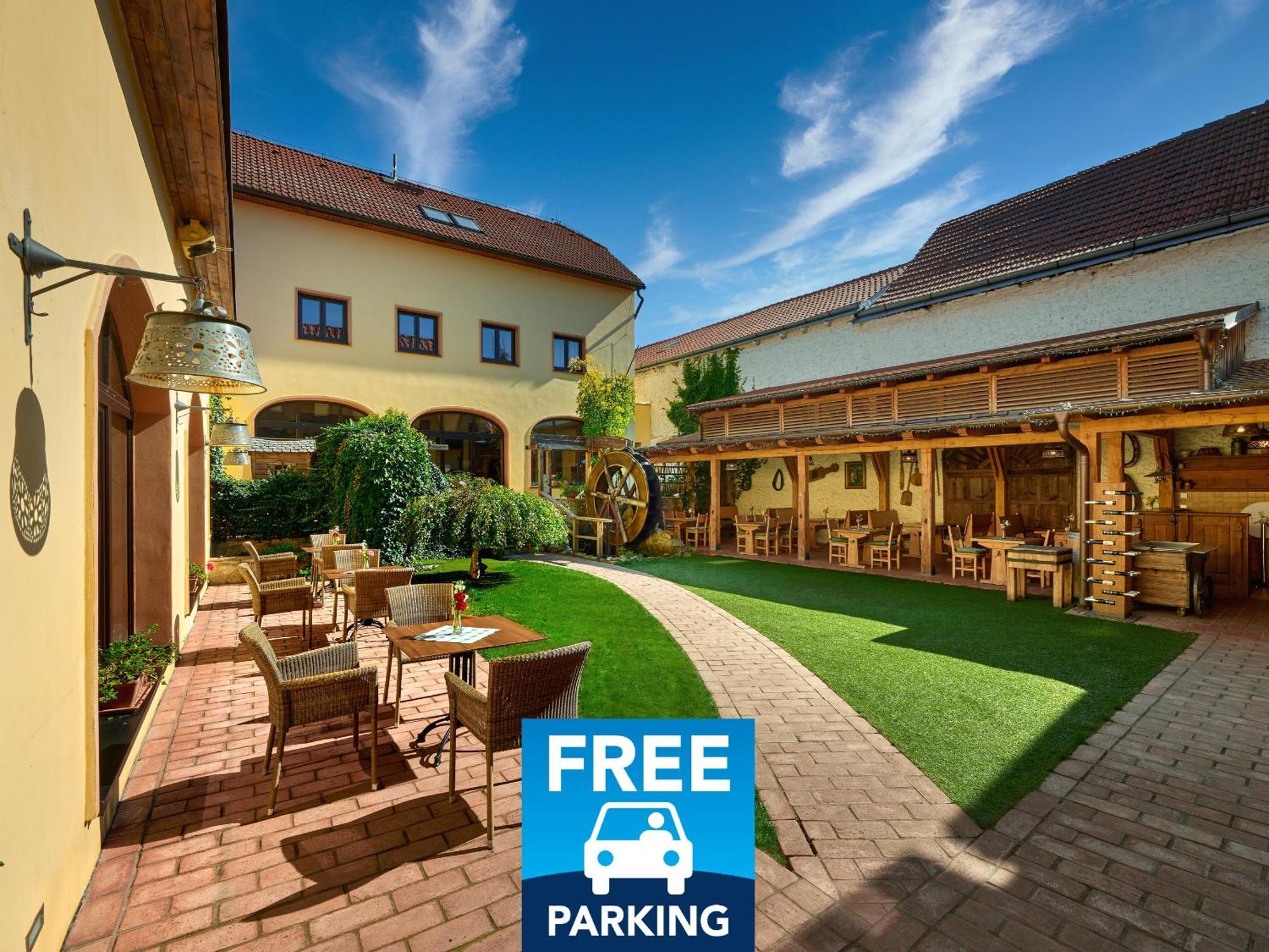 Hotel Selsky Dvur - Bohemian Village Courtyard Praha Eksteriør bilde