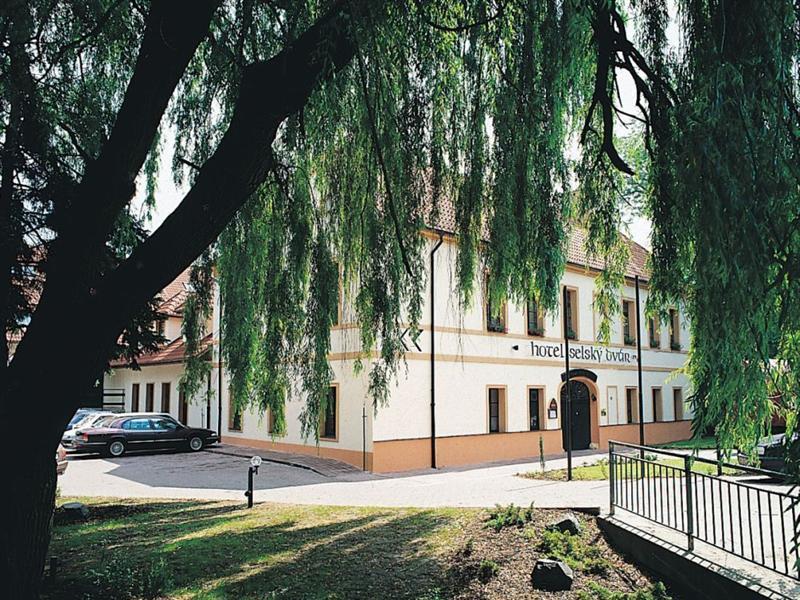 Hotel Selsky Dvur - Bohemian Village Courtyard Praha Eksteriør bilde